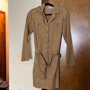 Khaki king sleeved dress nwot